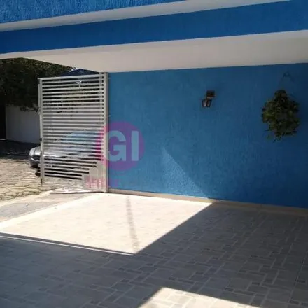 Buy this 3 bed house on Rua Argentina in Jardim Jacinto, Jacareí - SP