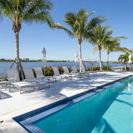 Image 4 - 2520 South Ocean Boulevard, Palm Beach, Palm Beach County, FL 33480, USA - Apartment for rent