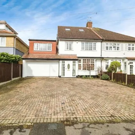 Buy this 6 bed duplex on Frankland Close in London, IG8 7QL