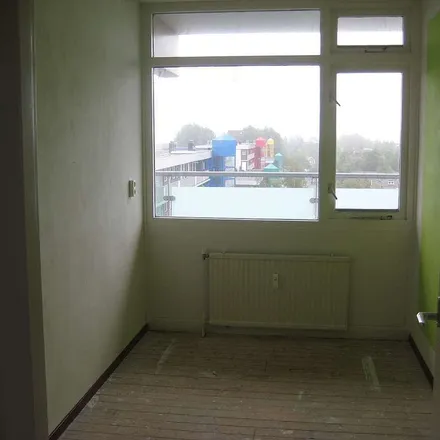 Rent this 1 bed apartment on Zilverschoonlaan 63 in 1562 RC Krommenie, Netherlands