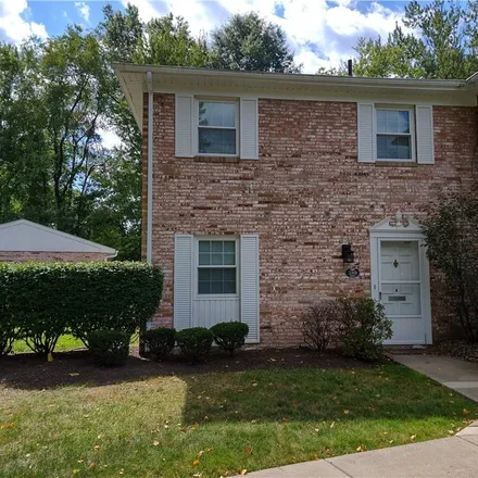 Buy this 2 bed townhouse on 389 Quarry Lane Northeast in Warren, OH 44483