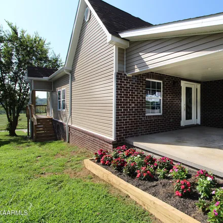 Image 3 - 702 West Broadway Street, Bucktown, Lenoir City, TN 37771, USA - House for sale