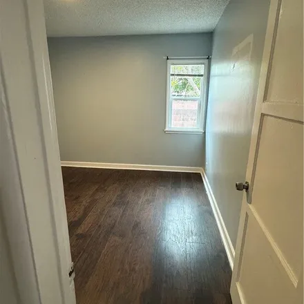 Rent this 2 bed apartment on Abel And Ready To Tow LLC in 1145 East 71st Way, Long Beach