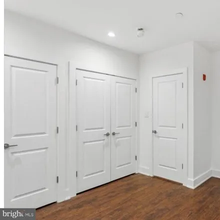 Image 7 - 833 North 19th Street, Philadelphia, PA 19130, USA - House for sale