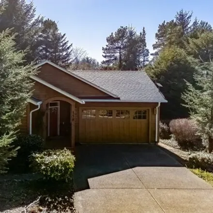 Buy this 2 bed house on 114 Southwest Morning Walk in Depoe Bay, Lincoln County
