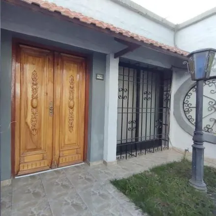 Buy this 4 bed house on Brown in Distrito Luzuriaga, 5516 Maipú