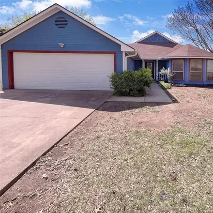 Buy this 3 bed house on 700 Squire Place in Ovilla, TX 75154