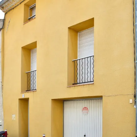 Image 5 - 44 Chemin des Sigauds, 13560 Sénas, France - Apartment for rent