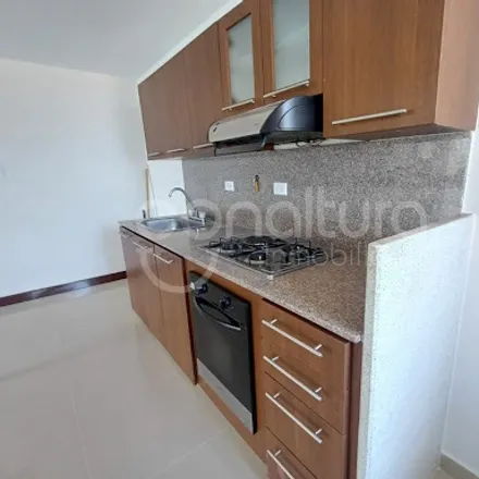 Rent this 3 bed apartment on Saltamonte in Calle 36D Sur, Sebastiana