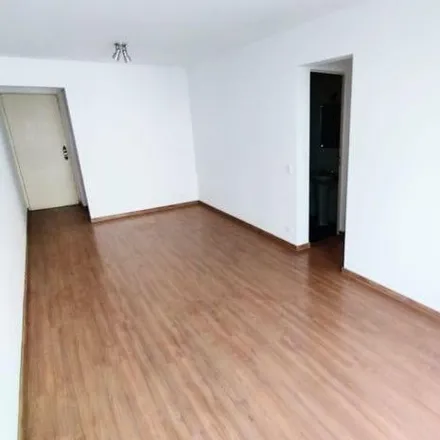 Buy this 3 bed apartment on Rua Loureiro da Cruz 110 in Liberdade, São Paulo - SP
