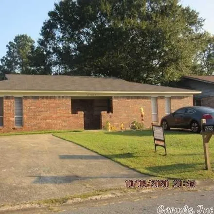 Rent this 2 bed duplex on 5322 Southboro Court in McClellan Place, Little Rock