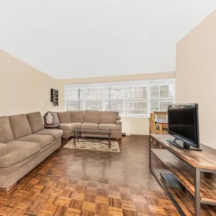 Buy this studio apartment on 555 Kappock Street in New York, NY 10463