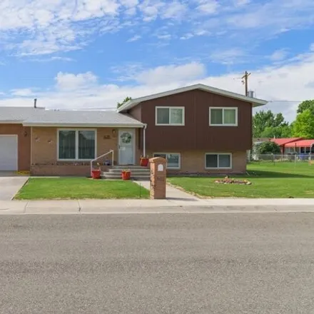 Buy this 3 bed house on 38 Circle Drive in Lovell, WY 82431