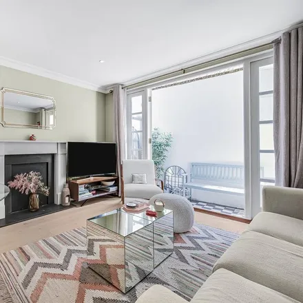 Rent this 1 bed apartment on 30 Courtfield Gardens in London, SW5 0PH