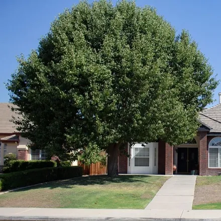 Buy this 5 bed house on 10514 Gold Cup Lane in Bakersfield, CA 93312