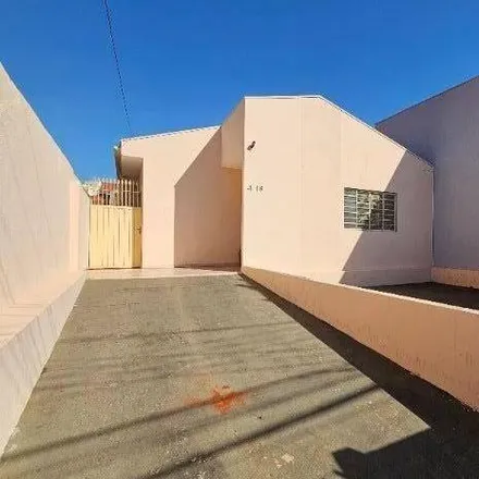 Rent this 3 bed house on Rua Geraldo Vitório da Silva in Jardim Marambá, Bauru - SP