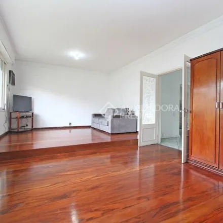 Image 2 - Assembleia de Deus, Rua Guilherme Alves, Partenon, Porto Alegre - RS, 90650-000, Brazil - House for rent