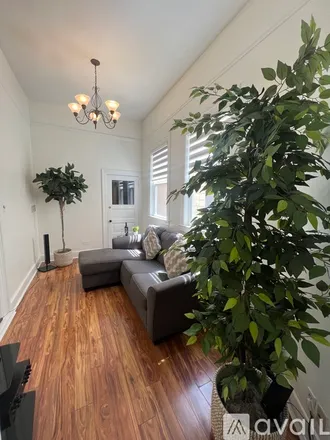 Rent this 1 bed house on Mission Street