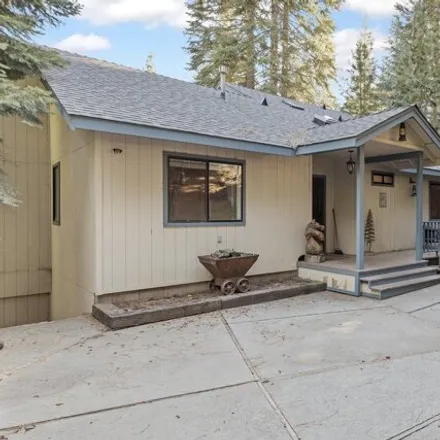 Image 2 - 168 Peninsula Drive, Peninsula Village, Plumas County, CA 96137, USA - House for sale