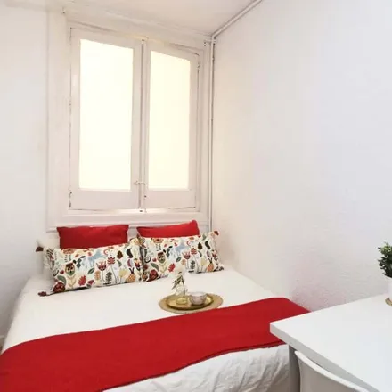 Image 4 - Madrid, Calle de Santa Catalina, 8, 28014 Madrid - Room for rent