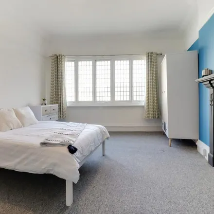 Image 8 - The Hobgoblin, 31 York Place, Brighton, BN1 4GU, United Kingdom - Apartment for rent