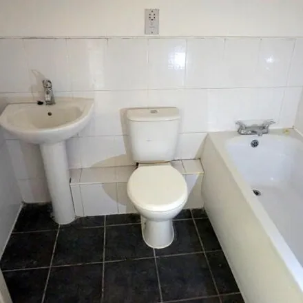 Image 7 - Chapel Gardens, Liverpool, L5 5BE, United Kingdom - Apartment for sale