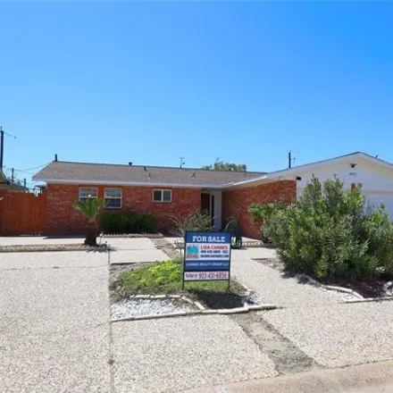 Buy this 3 bed house on 3415 80th Street in Galveston, TX 77551