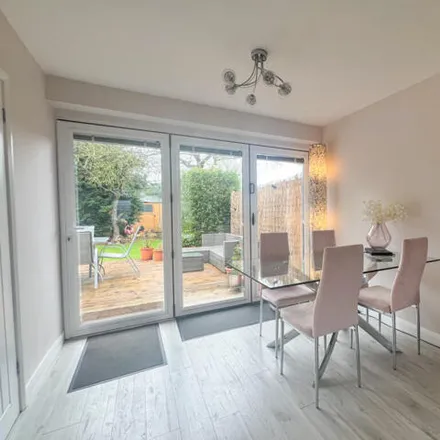 Image 3 - 6 Staverton Close, Bristol, BS34 6AH, United Kingdom - Duplex for sale