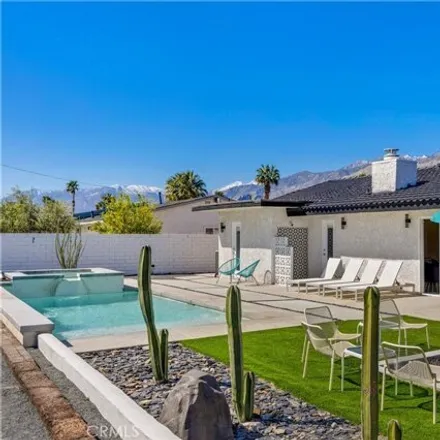 Rent this 3 bed house on 2980 North Chuperosa Road in Palm Springs, CA 92262