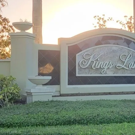 Buy this 3 bed condo on 1784 Kings Lake Boulevard in Collier County, FL 34112