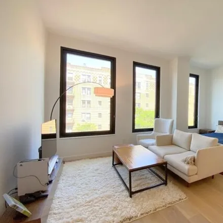 Rent this studio apartment on 21-21 31st Street in New York, NY 11101