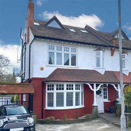 Buy this 5 bed duplex on Mount View Road in London, E4 7DS