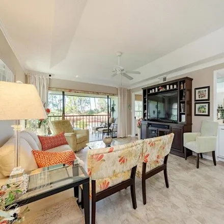 Image 3 - Royal Palm Country Club, Forest Hills Boulevard, Lely Golf Estates, Collier County, FL 34113, USA - Condo for sale