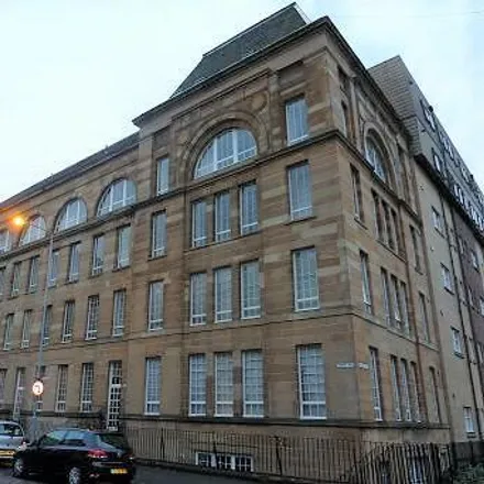 Rent this 2 bed apartment on Kent Road in Glasgow, G3 7EF