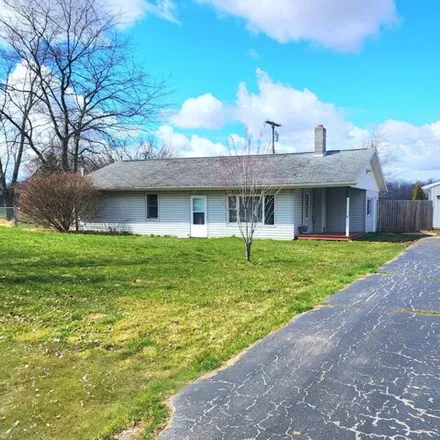 Image 2 - 7331 Frankenmuth Road, Tuscola Township, Tuscola County, MI 48768, USA - House for sale