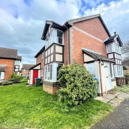 Rent this 1 bed house on Stonechat in Buckinghamshire, HP19 0GA