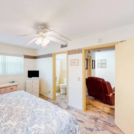 Rent this 1 bed condo on Pompano Beach