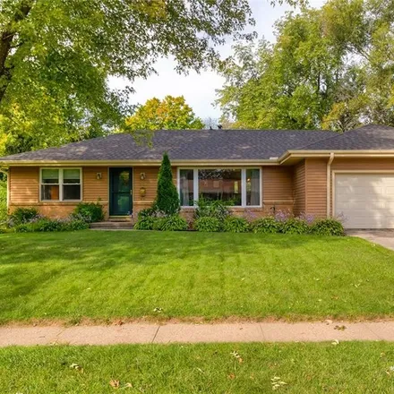 Buy this 3 bed house on 4018 29th Street in Des Moines, IA 50310