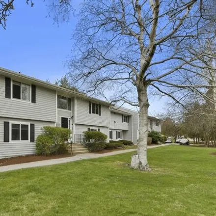 Buy this 1 bed condo on 4 Beal's Cove Road in Hingham, MA 02191