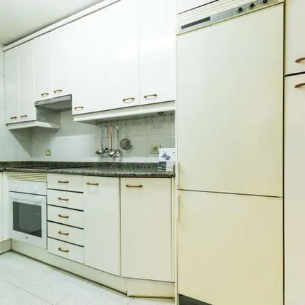 Rent this 5 bed apartment on Madrid in Calle del Doctor Esquerdo, 163