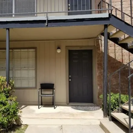 Buy this 3 bed condo on 5560 North Braeswood Boulevard in Houston, TX 77096