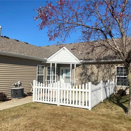 Buy this 2 bed house on 2002 Burr Oak Drive in Austin, MN 55912