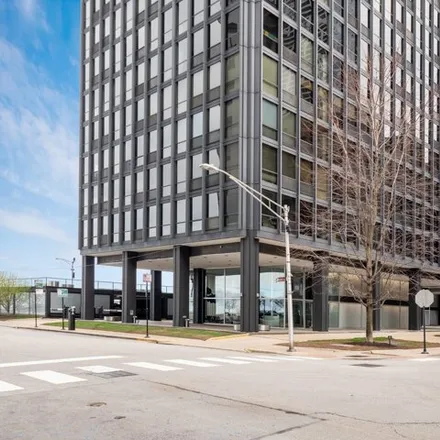 Image 1 - 910 North Lake Shore Drive, Chicago, IL 60611, USA - Condo for sale