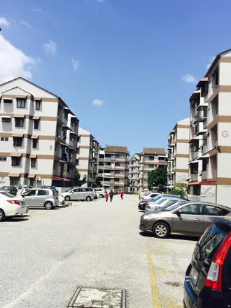 Image 4 - Shah Alam Expressway, Bukit Tandang, 46050 Subang Jaya, Selangor, Malaysia - Apartment for rent