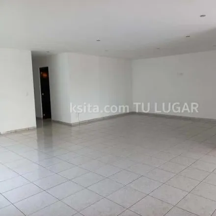 Rent this 3 bed apartment on Abarrotes Orgánicos La Central in Avenida Teziutlán Sur, 72140 Puebla City