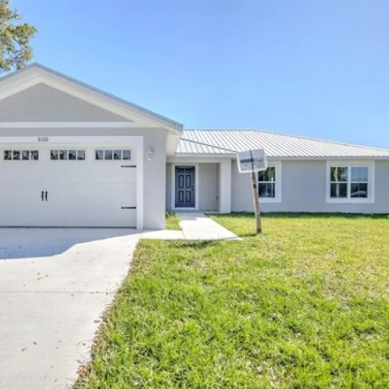 Buy this 3 bed house on 1914 Iris Avenue in Sebring, FL 33875