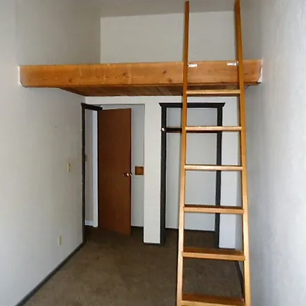 Rent this 3 bed apartment on Free Methodist Church in West 2nd Avenue, Chico