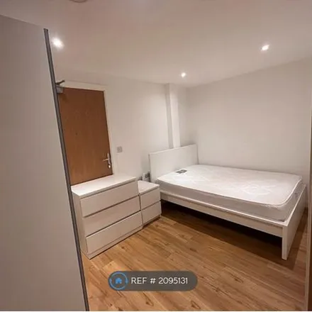Rent this 3 bed apartment on The Mews in Advent Way, Manchester