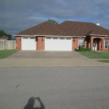 Image 3 - 1509 Ne 61st St, Lawton, Oklahoma, 73507 - House for sale