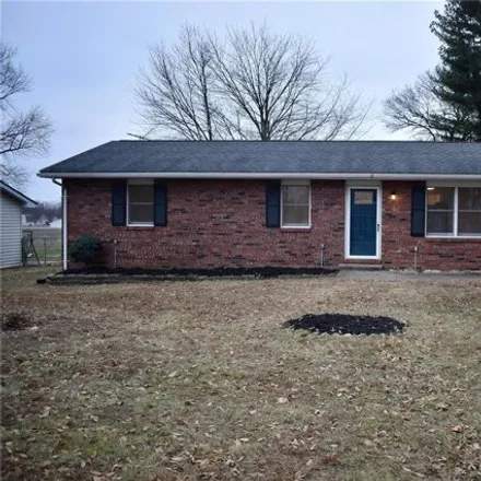 Rent this 3 bed house on 381 Gladys Avenue in Godfrey, IL 62035